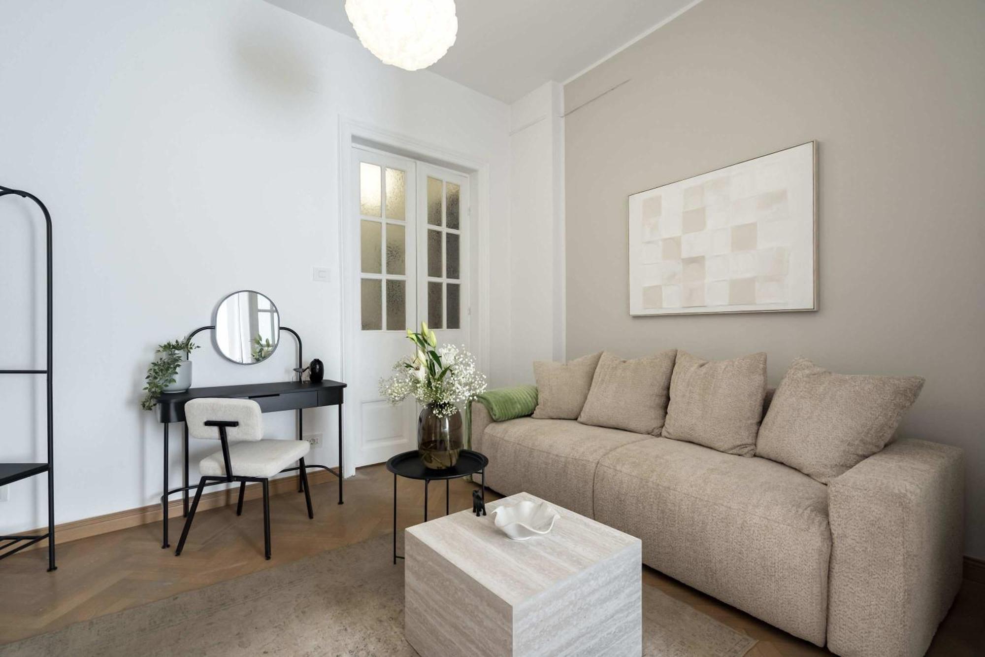 Stunning 3br - Balcony Overlooking Calea Victoriei Apartament