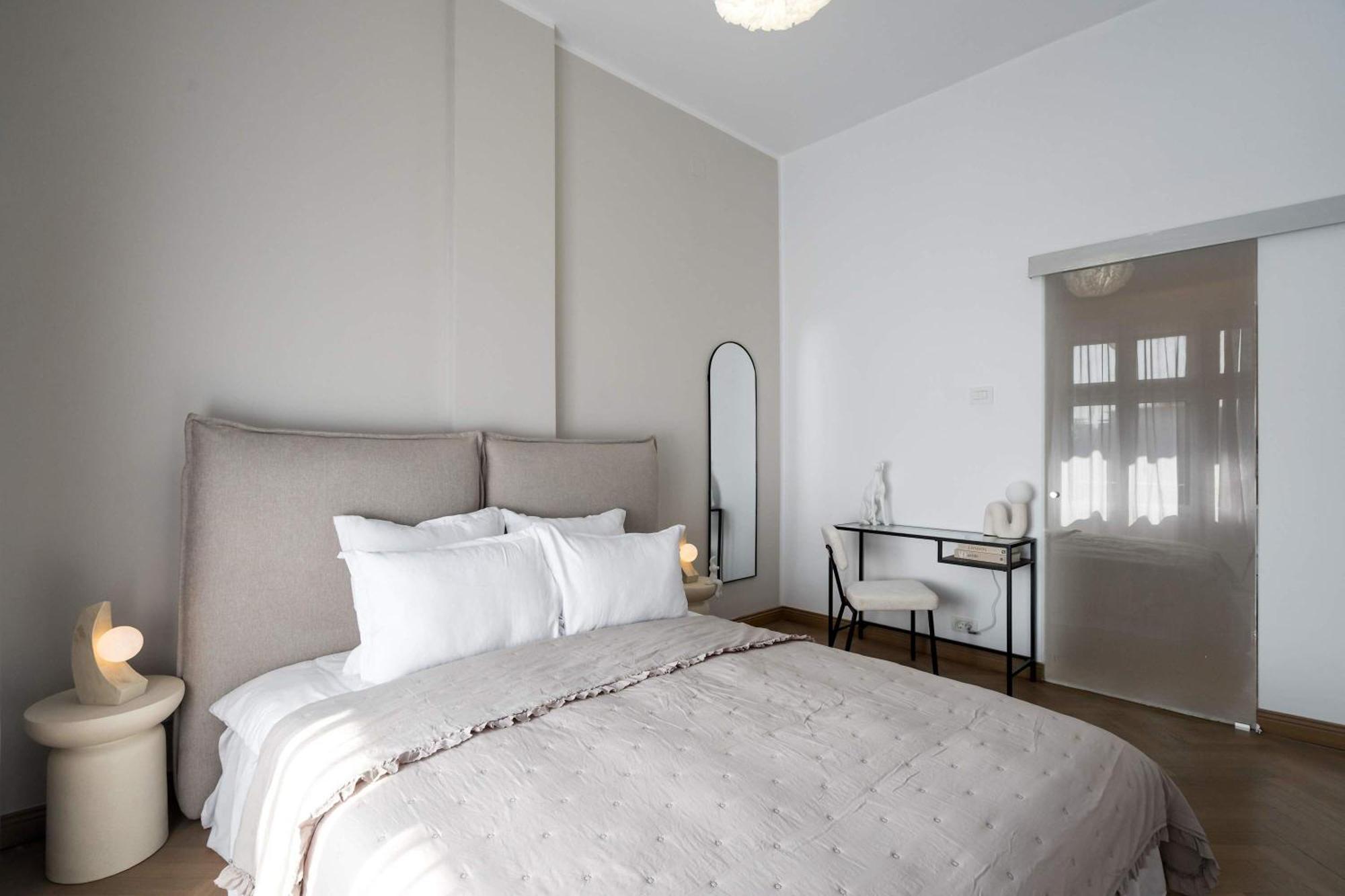 Stunning 3br - Balcony Overlooking Calea Victoriei Bucureşti